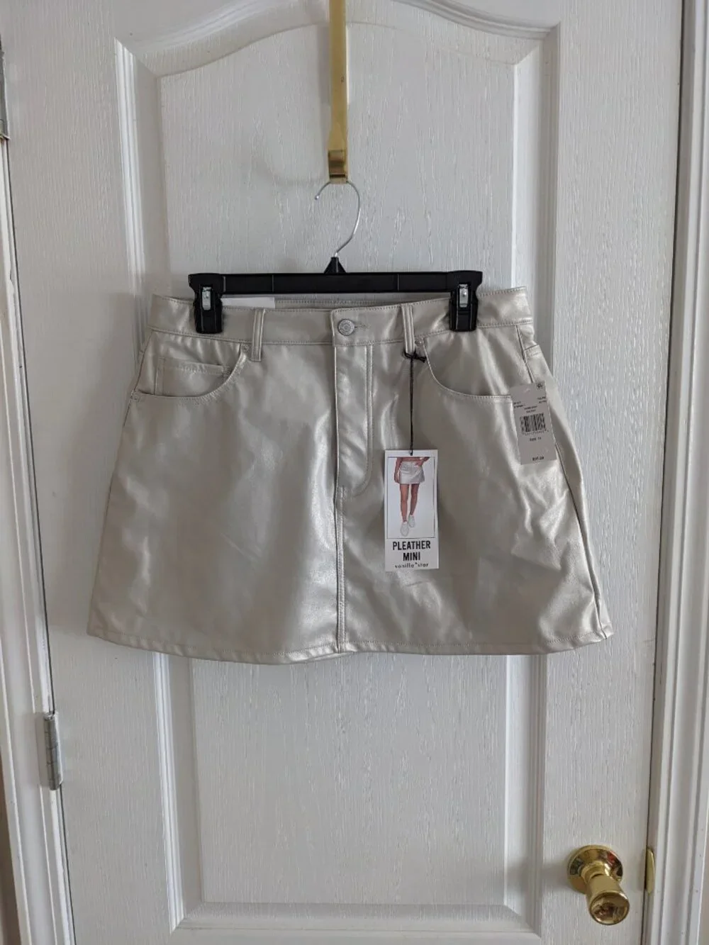 Vanilla Star NWT Pleather Mini Sz 12